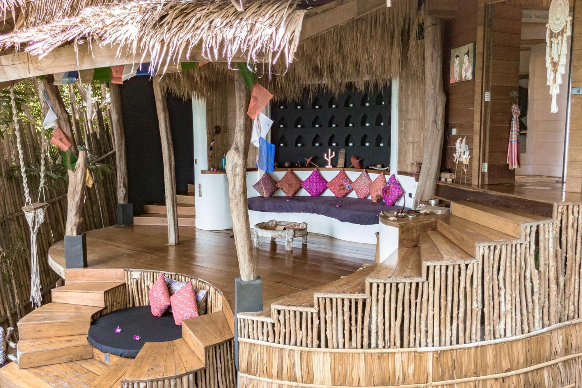 Somewhere Only We Know Resort Baan Khai Bagian luar foto