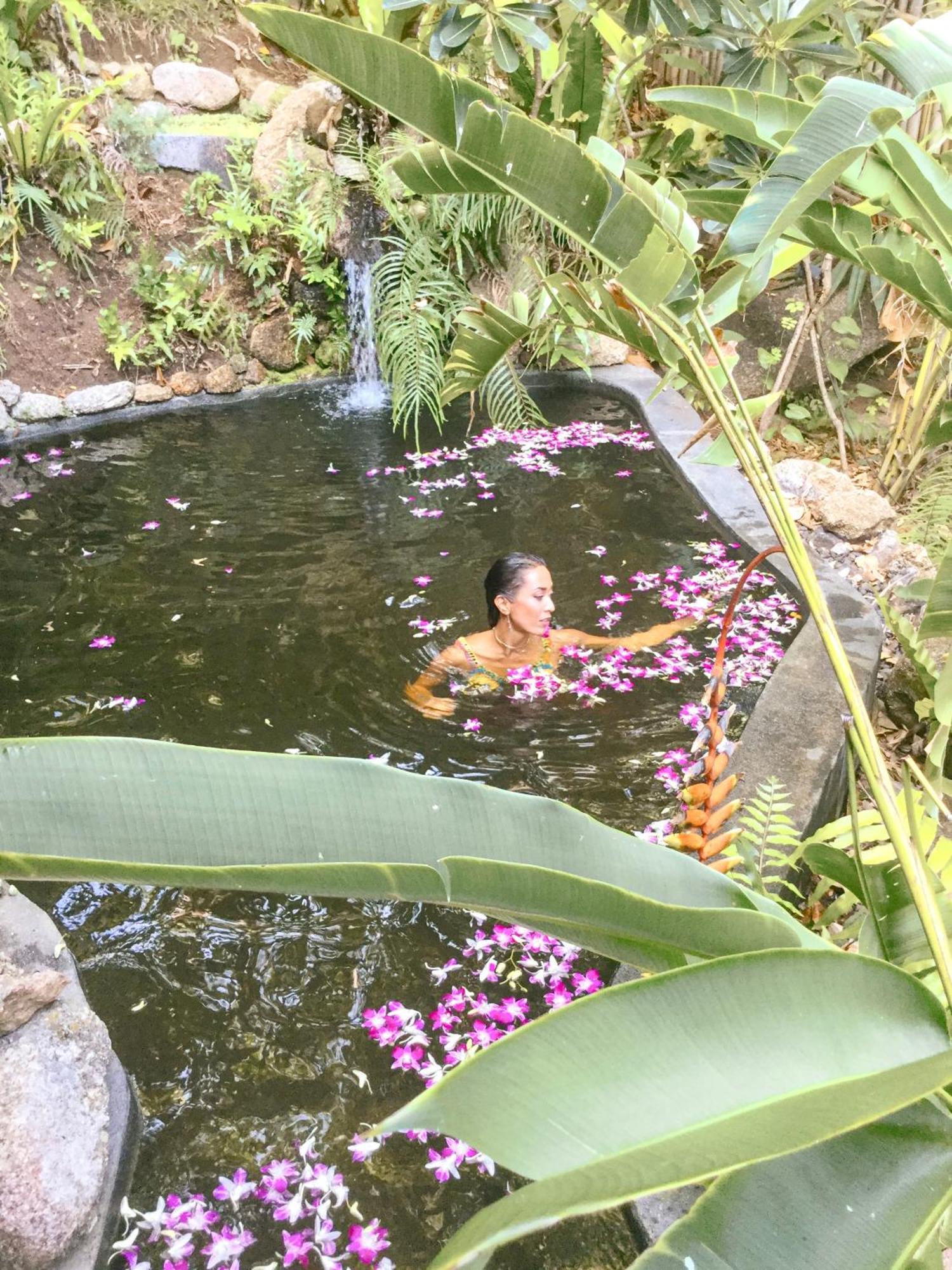 Somewhere Only We Know Resort Baan Khai Bagian luar foto